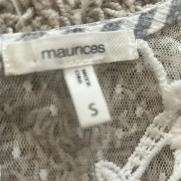 Maurices NWT⭐️Gray & White Lace Tank Top - Picture 8 of 10